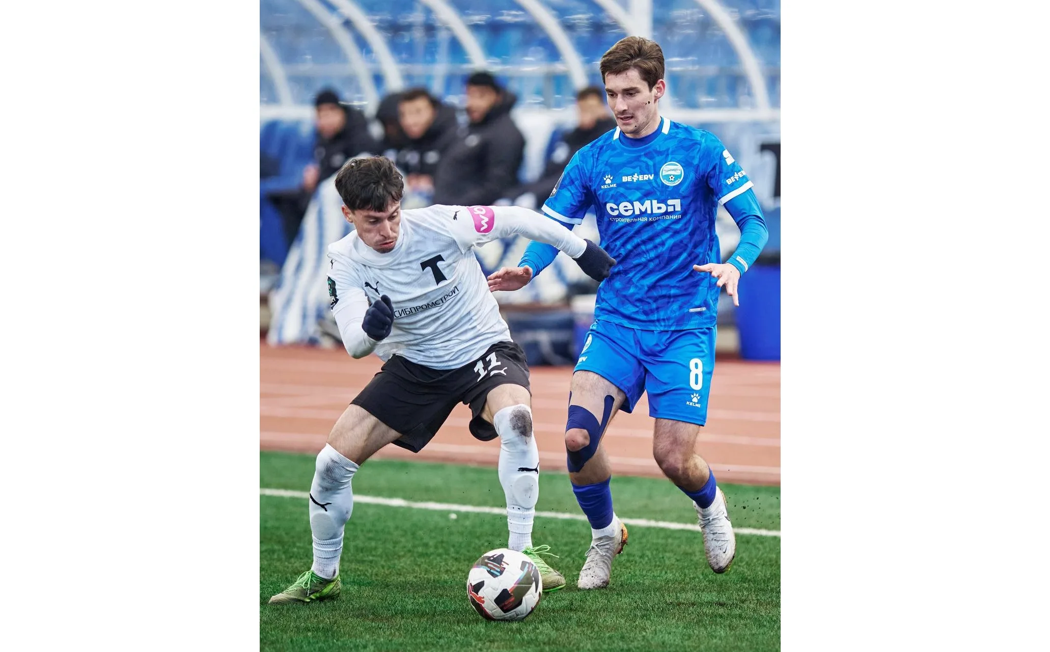 «Черноморец» в Новороссийске при угрозах атак БПЛА без зрителей проиграл московскому «Торпедо»