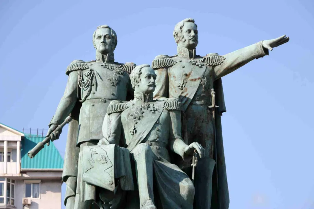 Как и почему Новороссийск оказался одновременно столицей и окраиной в России конца XIX века