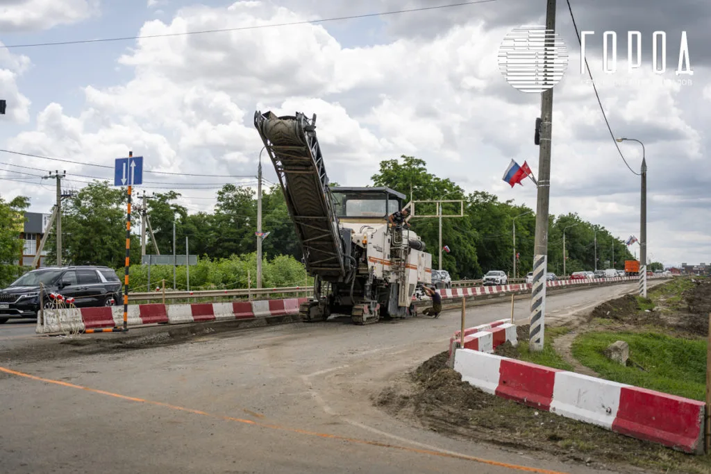 Новороссийцев предупредили о сезоне пробок на выезде из города