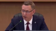 Мэр Новороссийска Андрей Кравченко приказал провести проверку по факту появления незаконных объектов торговли