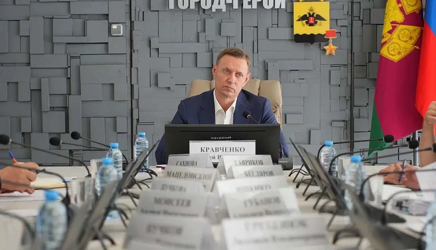 Андрей Кравченко сообщил об отсутствии решения проблем новороссийцев на личном приёме
