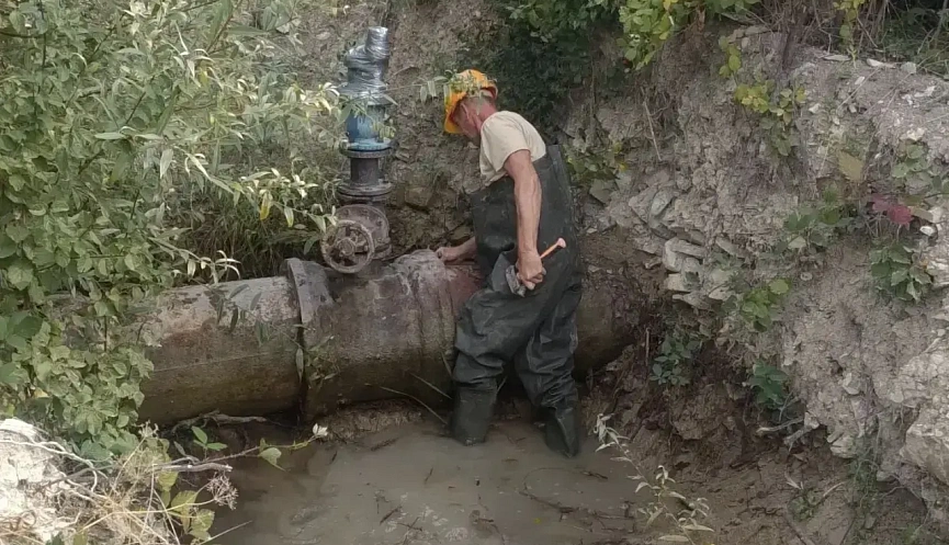 В Новороссийске за месяц устранили 256 утечек на водопроводе и 603 засора на канализации